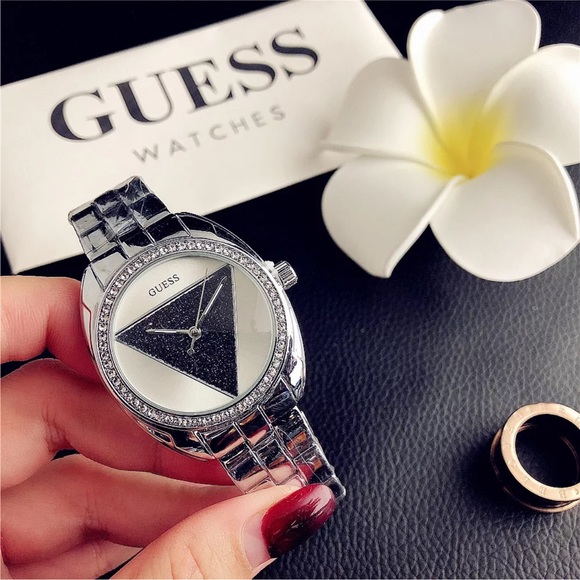 Women Watch - Picture 3 of 4